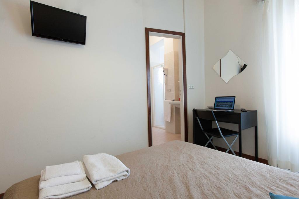 Hotel Graziana Ричоне Екстериор снимка
